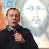  – Gdyby nie to, że jestem mężem, chciałbym zostać  kapłanem – mówił Lech Dokowicz, podkreślając szacunek  dla sakramentu święceń