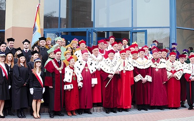 Uroczystościom jubileuszowym towarzyszyło posiedzenie Konferencji Rektorów Uniwersytetów Polski 