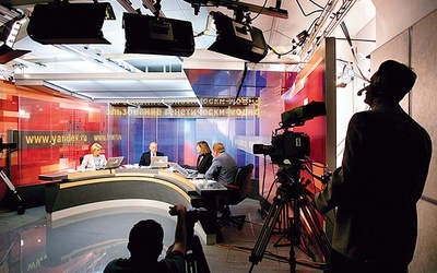 W moskiewskim studiu telewizji Russia Today, która powstała po to, by dotrzeć z rosyjską wizją świata do mieszkańców całego globu