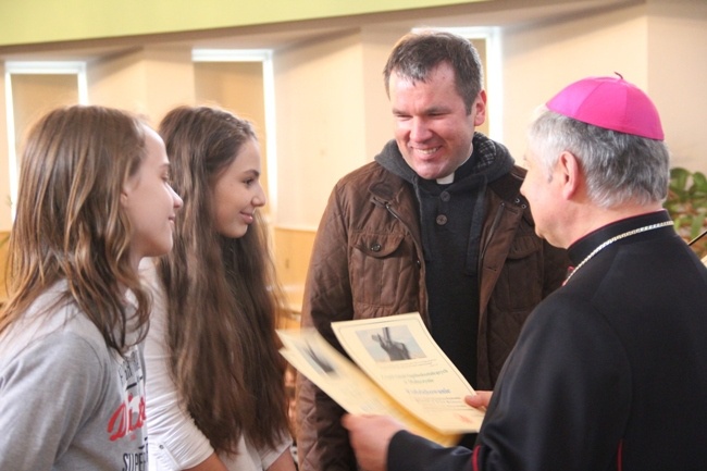 Gimnazjaliści pisali test z wiedzy religijnej