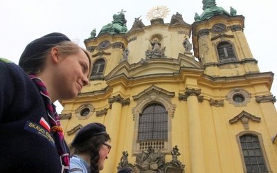 Z Henrykiem Pobożnym i św. Jadwigą