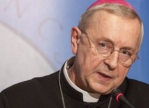 Abp Stanisław Gądecki jest od 12 marca br. przewodniczącym Konferencji Episkopatu Polski. Święcenia kapłańskie przyjął w 1973 r., sakrę biskupią otrzymał w 1992 r., od 2002 r. jest metropolitą poznańskim. Jest członkiem Rady Stałej Episkopatu Polski, przewodniczącym Komisji Duszpasterstwa, członkiem Komisji Wspólnej Rządu RP i Konferencji Episkopatu Polski, przewodniczącym Rady Programowej Katolickiej Agencji Informacyjnej. Ma 65 lat.