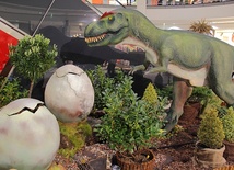 Dinozaury zaatakowały centrum handlowe  