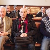  Czesław Nowak (z lewej) i Zygmunt Błażek (w środku)  w czasach PRL byli represjonowani przez Służbę Bezpieczeństwa