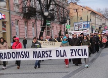 Uczestnicy V Marszu Dla Życia przeszli ul. Żeromskiego