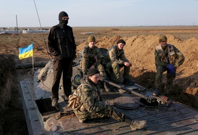 Ewakuacja ukraińskich wojsk z Krymu