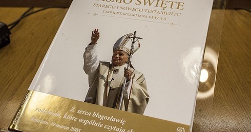 Biblia kanonizacyjna