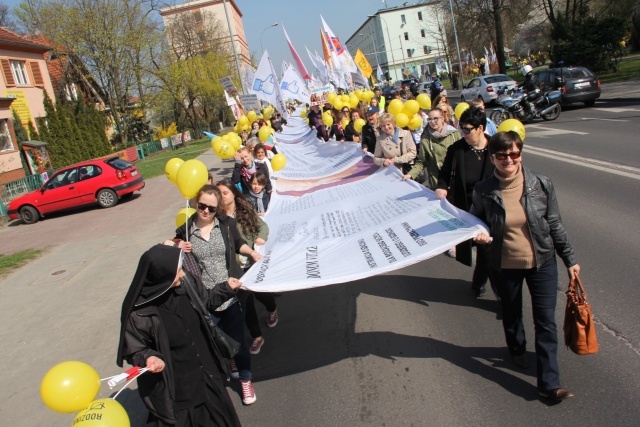 Marsz dla Życia - Zielona Góra 2014 (cz. 1)