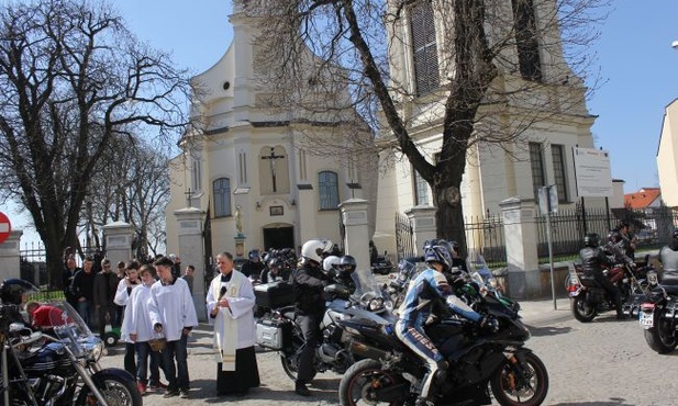 W Autofarze wzięło udział ponad 200 motocykli