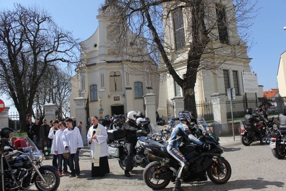 W Autofarze wzięło udział ponad 200 motocykli