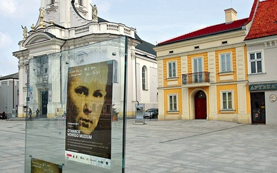 Muzeum Dom Rodzinny Jana Pawła II mieści się przy wadowickim rynku. Zostanie otwarte 9 kwietnia po trwającej ponad trzy lata przebudowie