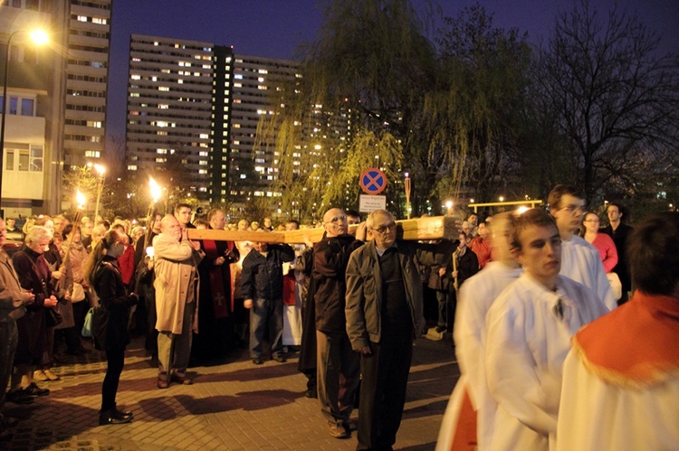 Droga Krzyżowa na os. Tysiąclecia 2014