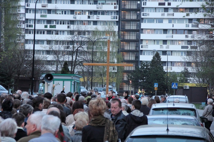 Droga Krzyżowa na os. Tysiąclecia 2014