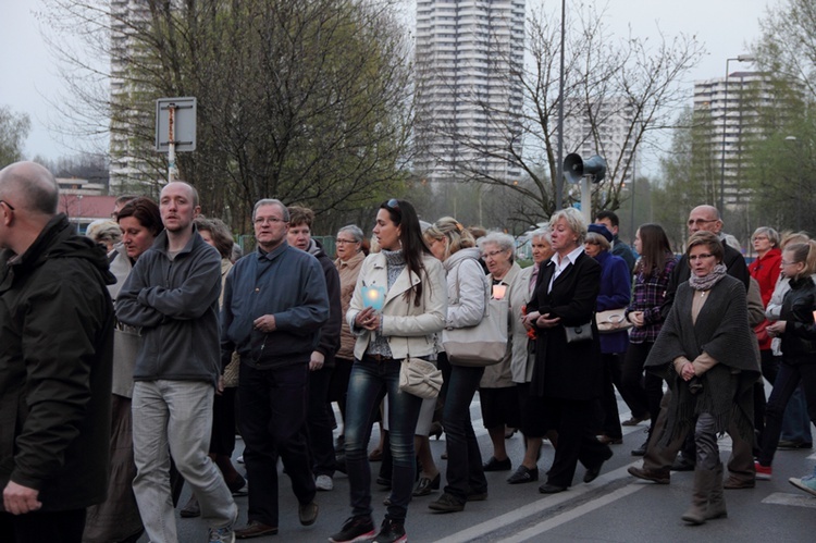 Droga Krzyżowa na os. Tysiąclecia 2014