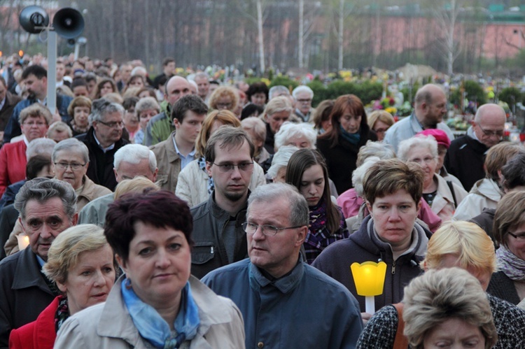 Droga Krzyżowa na os. Tysiąclecia 2014