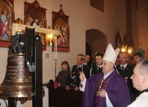 Dzwon "Św. Jan Paweł II" w Puńcowie