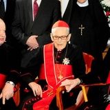 Wręczenie Orderu Odrodzenia Polski kard. Macharskiemu