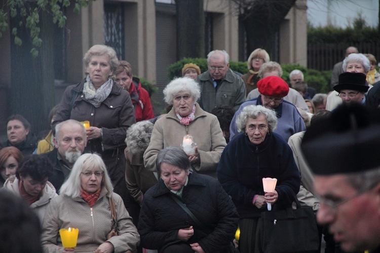 Droga Krzyżowa w Chorzowie 2014 