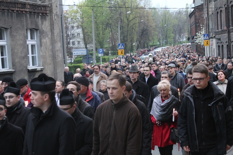 Droga Krzyżowa ulicami Katowic