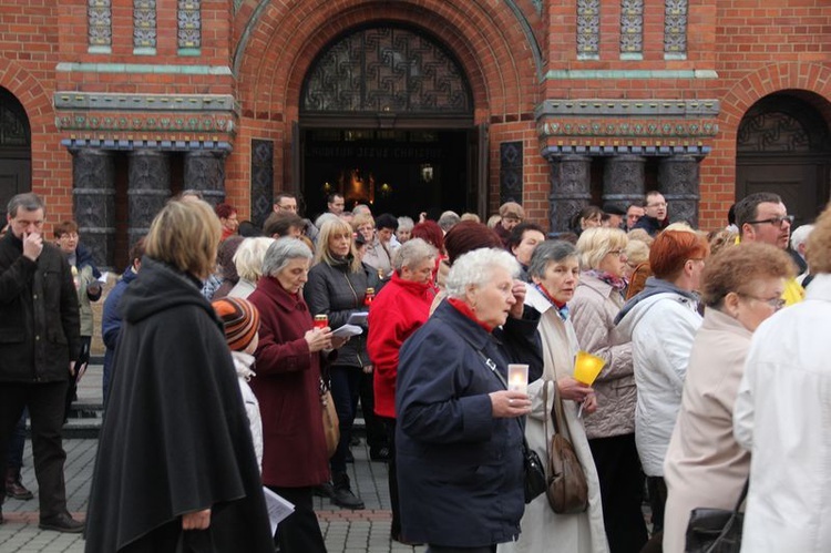 Droga Krzyżowa z Bobrownik Śl. do Radzionkowa