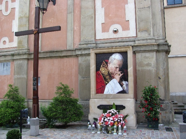Pomniki Jana Pawła II