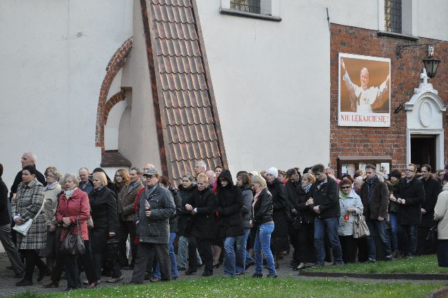 Płocka Droga Krzyżowa - cz. 1