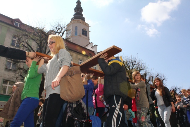 Droga Krzyżowa ulicami Świdnicy