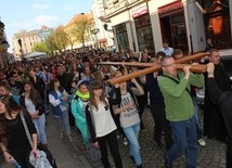 Droga Krzyżowa ulicami Świdnicy