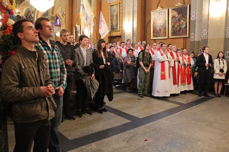 Niedziela Palmowa Młodych: Msza Święta - cz. 1