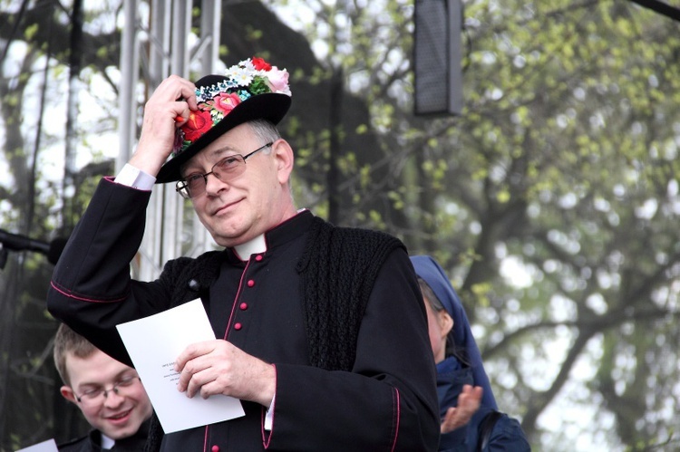 Przekazanie replik symboli ŚDM