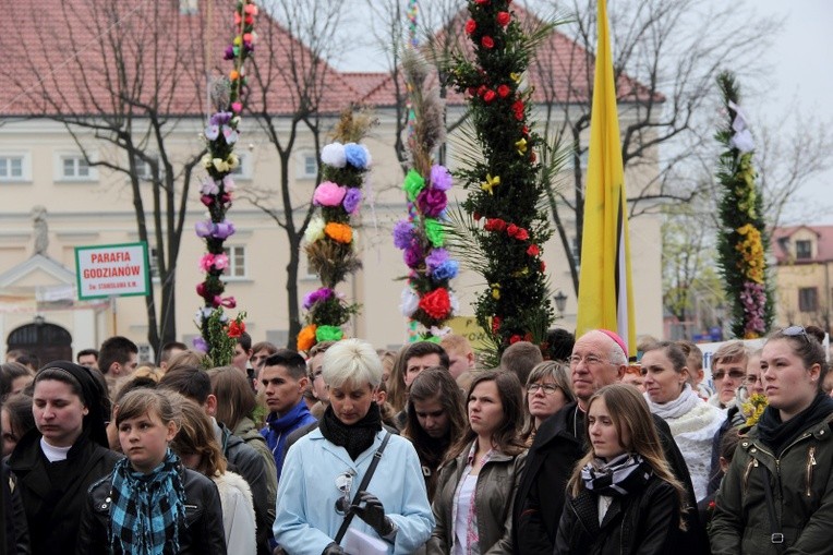 Przekazanie replik symboli ŚDM