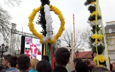 Przekazanie replik symboli ŚDM