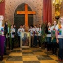Krzyż i ikona już w Polsce