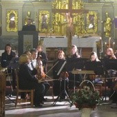 Warszawska Orkiestra Symfoniczna ”Sonata” im. Bogumiła Łepeckiego wykonała koncert oratoryjny ”Siedem ostatnich słów Chrystusa na Krzyżu"