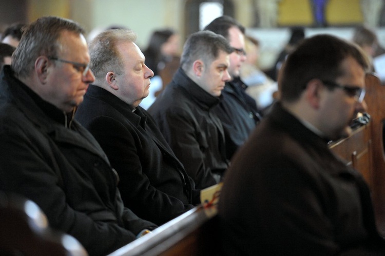 Liturgia godzin w Wielki Piątek