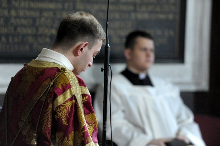 Liturgia godzin w Wielki Piątek