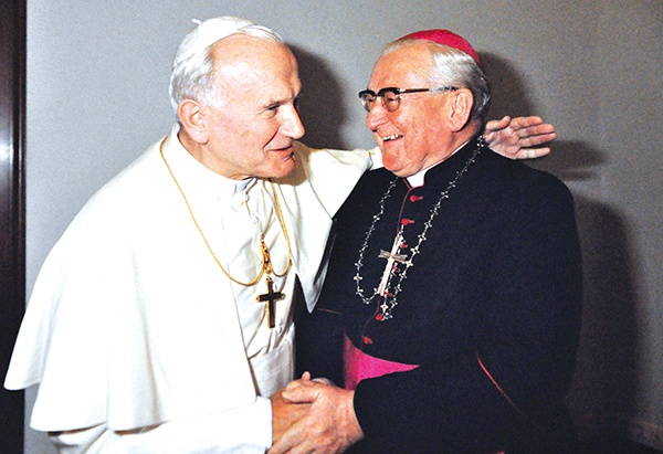  – Jan Paweł II bardzo cenił sobie bp. Jeża. Można powiedzieć,  że był z nim zaprzyjaźniony  – mówi ks. Marian Subocz