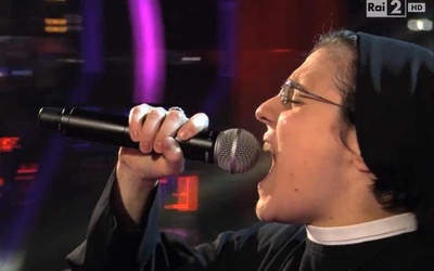 Siostra Cristina w piosence Mariah Carey