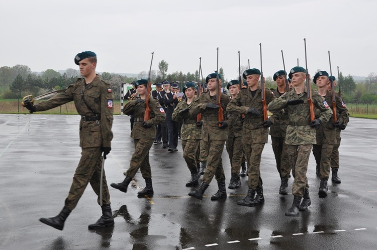 Przegląd musztry klas mundurowych