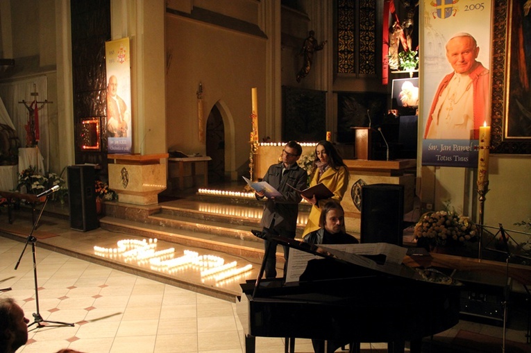 Czuwanie z aktorami Teatru Śląskiego