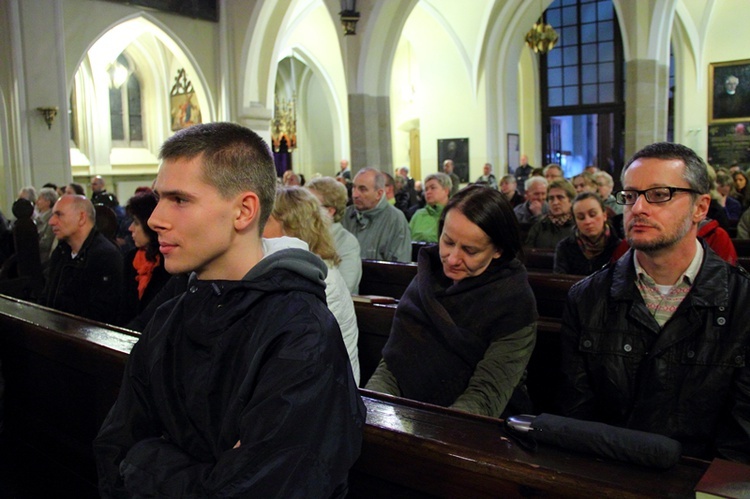 Czuwanie z aktorami Teatru Śląskiego