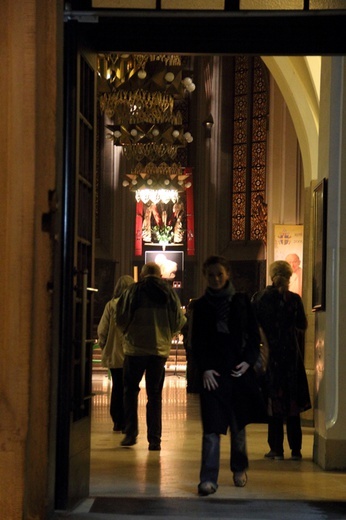 Czuwanie z aktorami Teatru Śląskiego