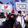 Serwisy społecznościowe stały się narzędziem umożliwiającym obywatelom kontrolowanie władzy i wywieranie na nią presji. Kiedy niedawno tureckie władze zamknęły dostęp do Twittera, gdzie ujawniano korupcyjne skandale członków rządu, tysiące ludzi demonstrowało swe niezadowolenie na ulicach Ankary