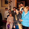 Za prowadzenie nowenny przed świętem Bożego Miłosierdziem i modlitwy w samo święto w parafii św. Jakuba w Skierniewicach odpowiadała grupa „Faustinum”