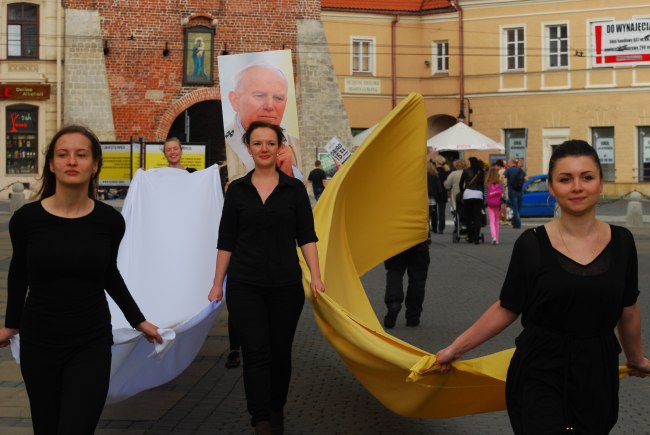 Lublin czyta papieża