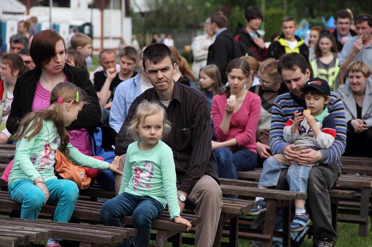 Początek koncertu "Bądź jak Jezus"