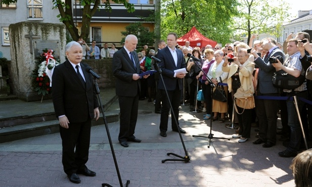 Rok 1976 r. to niezwykle ważny moment w naszej historii, to początek drogi do Solidarności i do wyzwolenia - przypominał prezes Prawa i Sprawiedliwości