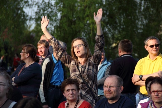 Koncert "Bądź jak Jezus" 2014 cz. 1