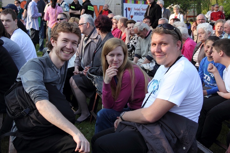 Koncert "Bądź jak Jezus" 2014 cz. 1