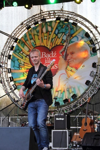 Koncert "Bądź jak Jezus" 2014 cz. 1